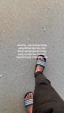 Karma itu real.Berfikirlah dahulu sebelum menyakiti seseorang☺️#sadstory 
