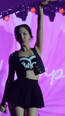 #NAYEON #나연 #TWICE #트와이스 #READYTOBE #TWICE_5TH_WORLD_TOUR #TWICEinNEWJERSEY #TWICE_5TH_WORLD_TOUR_IN_NEWJERSEY #METLIFESTADIUM