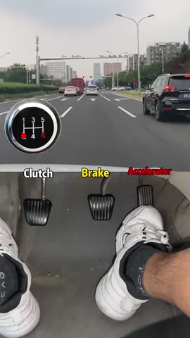 After watching this video, you will also drive a manual transmission car#tiktok #howto #cartok #car  #skills  #knowledge  #fpy  #fyp  #foryou  #carsoftiktok