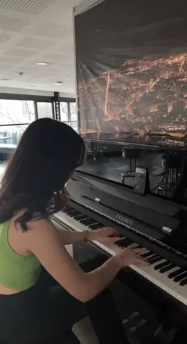 This music is timeless… #piano #chopin #classicalmusic 