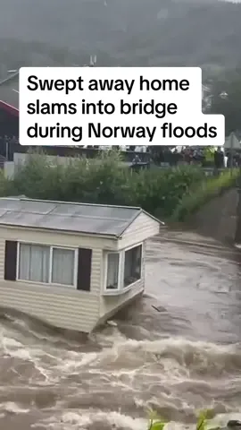 A storm in Norway saw heavy rains that caused flooding and landslides. A home swept away in the floods slammed into a bridge and floated away in pieces. #norway 