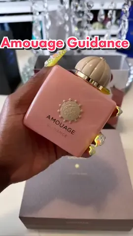 ✨ GUIDANCE ✨ This was an interesting Buy, the first time I sniffed it, I was like 😵‍💫🥴 warrris this, but I was given a sample and after testing it on my skin, I was like 🤩. This is a very unique scent, not for the faint of heart, but this is amazing. Notes are below ⬇️  ✨Top Notes: Pear 🍐 Hazelnut, Olibanum ✨Mid Notes: Osmanthus, Rose, Saffron, Jasmine ✨Base Notes: Sandalwood, Vanilla, Akigalawood, Ambergris, Labdanum  #perfume #fragrance #amouage #amouageperfumes #guidance #amouageguidance #luxury #niche #perfumecollection #perfumelovers #perfumeaddict #perfumelover #perfumereview #fragrancelover #fragrancecollection #fragranceaddict #fragrancearmy #fragranceoftheday #fragrancereviews #reviews #unboxing #nichefragrance #nicheperfume #perfumetiktok #perfumetok #perfumecheck #fragrancetiktok #fragrancetok #fragrancereview #viral #viralvideo #viraltiktok #viral_video 