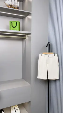 Trải nhiệm chiếc áo mùa hè giữa mùa đông, chiếc áo polo cực mát, cực kì thanh lịch.#umastore #poloumaor #polo #cachphoidonam #trending #áopolonam 