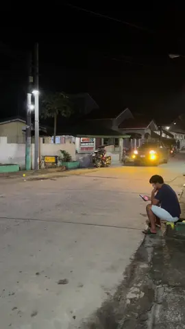 sobrang linaw mga boss. agad niya makikita halaga mo.. #yellowfoglights #brakelights #signallight #reverselights #hilux #vigo #hiluxvigo #carlights 