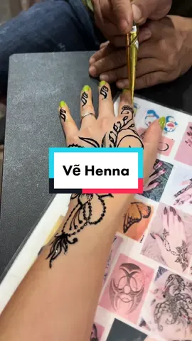 Vẽ Henna Ấn Độ#lucasluisfamily #vietnam #vungtau #fypシ #trending 