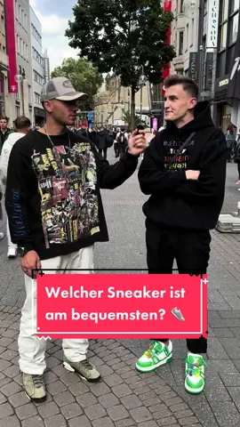 Welcher Sneaker ist am bequemsten? 🤔 Strassenumfrage in Cologne 📍 #strassenumfrage #umfrage #köln #cologne #sneaker #comfysneaker #comfyshoes #streetinterview 