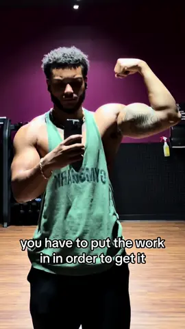 Guess my weight for $5 #fyp #foryoufitness #fitnessmen #fypfit 