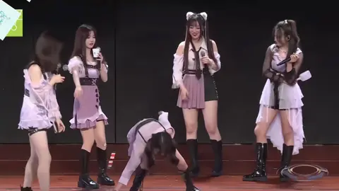 Ủa nhớ 2 người này cũng có cp cảm lắm mà ta, sao mà lên cái MC4 này nó lạ thế 🤣🤣  | GNZ48 Lưu Lực Phi, Chu Di Hân  Công diễn Team Niii FionaN 04032023 #朱怡欣  #zhuyixin #chudihân  #刘力菲 #liulifei #luulucphi   #gnz48 #gnz48teamniii