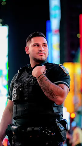 Porfavor que alguien me diga que le parecen estas fotos! 🤩📸🗽  #julio_nyc #fotografia #streetphotography #viral 