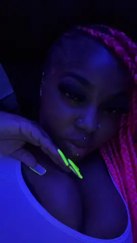 #fyp #foryoupage #pinkhair #fypシ #dye #shadowbanned #transition #trending #followforfollow #atlanta #atlantahairstylist #atl #moots #mutuals #story #storytime #piercings #storymode #followme #prettygirls #longnails #longnailideas 