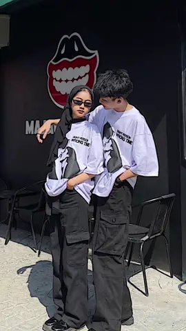 🖤🤍