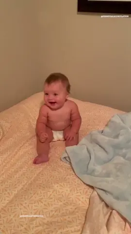 The last one 😂😂 #funnyvideos #foryou #baby #laugh #kids #funny #fun #🤣🤣🤣 