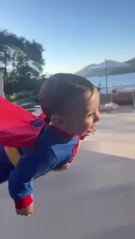 Papai, você é meu Super Homem de Mello, te amo feliz dia dos pais 🦸🏻‍♂️💕 @jarbashomemdemello 
