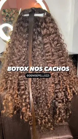 Por mais que eu tente, as pessoas não conseguem entender 🥲❤️ . #cacheadas #qualidadedenisepellozzi #cachos 
