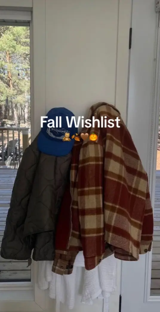 Some stuff I’ve had my eyes on for fall 🤎 #fallwishlist #fallmusthaves #fallfeels #fallaesthetic #fallvibes🍂 