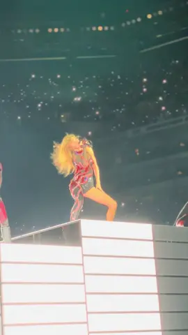 Rep outfit putting in the WORK #taylorswift #theerastour #erastourtaylorswift #swifttok #swiftie #rep #reputation 