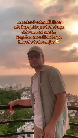 Mejor despierteme 🥺 Haha si me gusta mi vida pero aveces me gustaria estar chiquito para que mi mama me lleve al kinder   #sadstory #frases #niño #reflexion #mar #hermosaplaya #mar #puertovallarta #nubesdealgodon 
