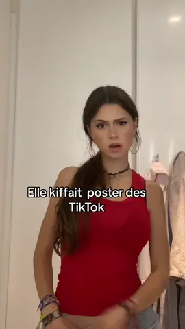 Je pense que je vais arrêter tiktok je pensais pas qu’ils y aurait autant de mecs (bien que ce mot leur va pas) aussi irrespectueux envers la femme. Alors que a la base je faisais ca pour m’amuser mais les personnes qui les regardaient n’avaient pas compris cela et pas la meme vision des choses. C’est triste mais ca m’a dégoûté et mises vrm mal à l’aise alors que j’ai très confiance en moi .