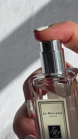 POV: You found the perfect summer scent ✨💦🍎🌸💞  #ad #JoMaloneLondon @Jo Malone London #declareyourscent #peonyandblushsuede 