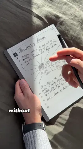 Apparently the world’s thinnest tablet!  How would you use this paper tablet? Like and follow for more! #tech #gadgets #remarkable #tablet #fyp 