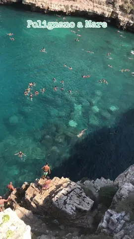 #polignano #polignanoamare #puglia #apulia #italy #italia #mare #estate #tuffo #panorama #bari 