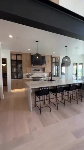 Wait to see the backyard 😍 #luxurylife #luxuryhome #luxuryliving #luxuryrealestate #luxurylifestyle #superluxurygroup 