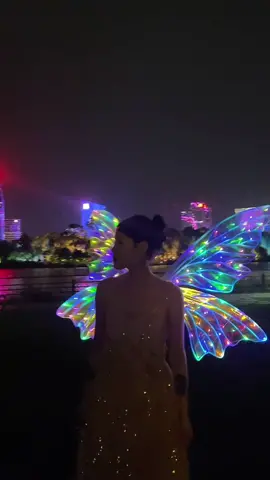 Cánh bướm đi chơi trung thu hottrend 2023 #trungthu2023 #hottrend #canhbuom #tiktokshop #trending 