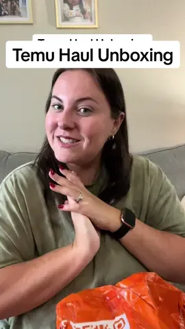 My first ever temu haul unboxing! Use promo code apc92084 🔗 in b!0 🛍️ #bougieonabudget #baddieonabudget #dealsandsteals #dealsfordays #dealsoftheweek #promocodes #kaylaslifehacks #contentcreators #temu #temuhaul #temufinds #temuapp 