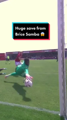 What a huge save from Brice Samba 😱👏 #SportsTikTok #Ligue1UberEats #Samba #Save 