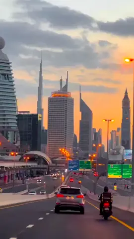 Dubai 🇦🇪most beautiful place #travel #traveldubai🇦🇪 #travellife #fypシ #fyp #video #foryou #foryoupage #dubai 