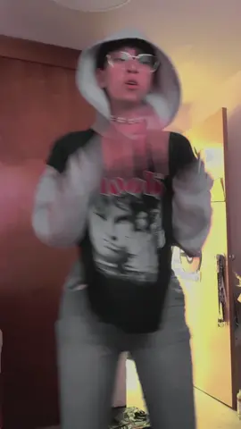 cundo mi novio esta enojado y simpre me contesta de la misma manera 