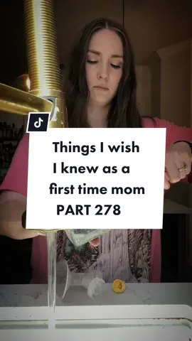 Share this hack with a pumping or breastfeeding mom! Hope this helps! #mom #momhack #breastfeeding #LifeHack 