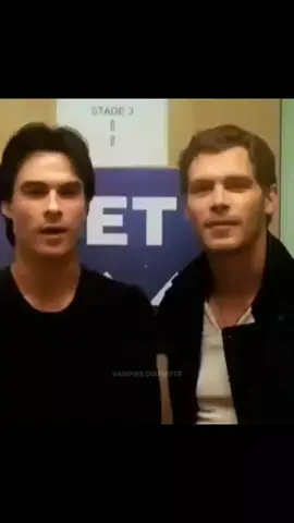It's too hot here 😍 #iansomerholder #josephmorgan #thevampirediaries #fyp #fypシ 