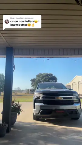 Replying to @Jules #fyp #southwestlouisiana #trending #cajun #bluecollar #cajuntiktok #bigboy #ladies 