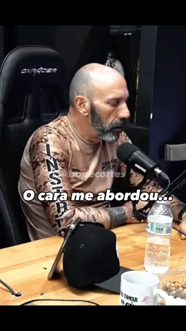 Sargento humilhou policial à paisana, mas não esperava que ele iria voltar lá fardado... 🎙️ Giroto 📺 Danilo Snider #policia #pm #podcast #militar 