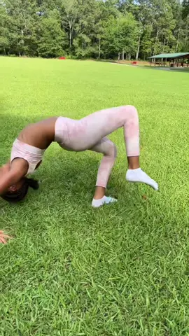 Yall miss me dancing or nah???  🔥🔥🔥🔥🔥🔥🔥🔥🔥 #majorette #fyp #kotacake #dakotanicole #dance #gymnast 