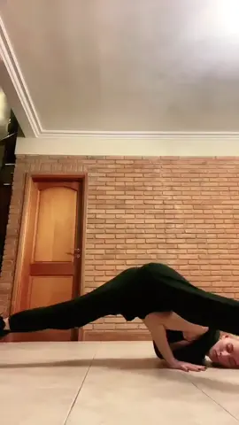 🔥 🔥 🔥 @Marigrana.twerk - #twerkinglat #baile #dance #bailestiktok #argentina 