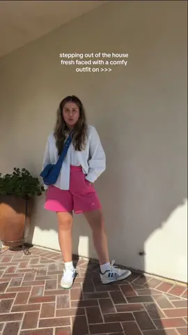 The best outfits are when youre the comfiest 🥰 #OOTD #casualstyle #girlthings #whatiwore 