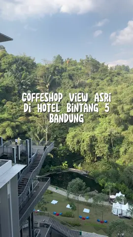 📍 Inspira Roasters  The GAIA Hotel, Bandung  Nyobain ngopi sambil ditemenin pemandangan yang indah dan sejuk di salah satu hotel bintang5 di Bandung 🔥 Tempatnya lumayan luas terus suasanya nyaman, adem, dan sejuk banget. Mereka ada indoor dan outdoornya. Paling suka sama tempat yang outdoornya 🥰🍃 tempatnya jujur bersih banget terus staffnya juga sopan dan helpfull bangetb🤩 Semua menu yang aku pesen semuanya enak ngga ada yang mengecewakan. Cake coklatnya juga enak bukan yang giung bikin enek 🥰❤️ Sangat aku rekomen buat kalian yang lagi cari tempat ngopi dengan tempat yang luas dan sejuk 🍃 #explorebandung #gaiahotelbandung #cafeshopbandung #bandunghits #bandunginfo #coffeetiktok #coffeeshopbandung #lembangbandung #fyp #foryourepage 