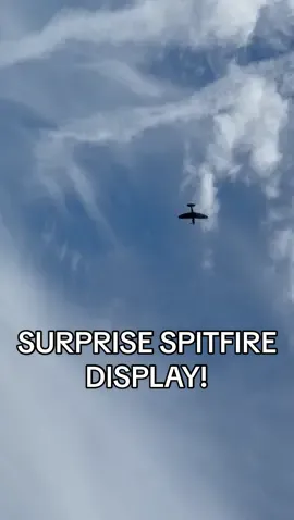 London Southend was delighted to receive a surprise performance from a Spitfire on Sunday, August 13. Take a look! 📸😍 #FlyLondonSouthend #SouthendAirport #aviationdaily #southendonsea #southend #FlySouthend #Spitfire #MilitaryAircraft #SpitfirePlane #AvGeeks #AviationLovers 