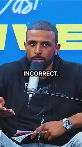 MYRON SCHOOLS DELUSIONAL LATINA #myrongaines #myrongainesclip #valuentertainment #freshnfitclipss #FRESHANDFIT #tiktok 