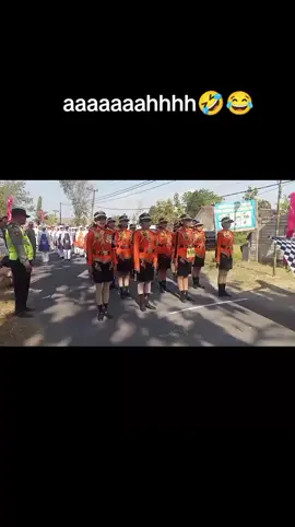 #gerakjalanlucu #sangwanita #gerakjalan #gerakjalan17an #harimerdeka #lucu #aaahh #gerakjalan2023 #gerakjalanputri #gerakjalanviral #gerakjalanlucu #gerakjalanviral2023 