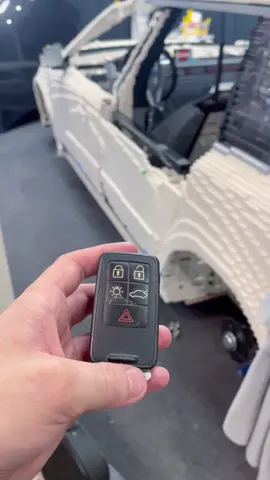 LISTEN TO THIS😍 The car key, key slot and start button working perfectly 