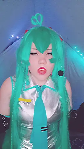 😋 #miku #hatsunemiku #cosplay #mikucosplay #hatsunemikucosplay #fy #foryoupage #foryou #croissantcatcosplay #fyp 
