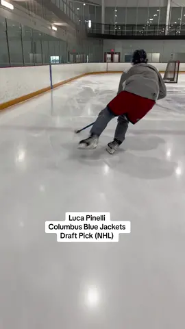 Smooth with it👀🔥 #hockey #hockeytiktoks #hockeytok #hockeyskills #columbusbluejackets #NHL 