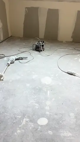 ratissage placo  #asmr #enduit #satisfying #artisan #peintre #chantier 