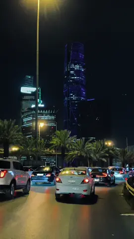 انت من عشاق محمد عطنا بيت من أغانيه 😍🤍#الرياض #اكسبلور #explor #fypシ #تصويري #الماليه_الرياض 