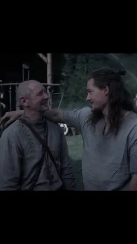 Will never get over them, Beocca was Uthred’s only constant. His true father 🤍  #TheLastKingdom #uhtred #uhtredofbebbanburg #fatherbeocca 