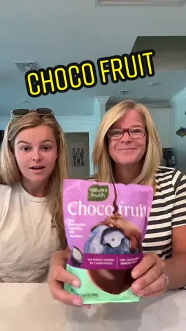 natures touch choco fruit blueberries from costco #costcofinds #costcomamma #megandmaddie #costcobuys #costcodeals #costcotiktok #costcomusthaves #naturestouch #blueberries 