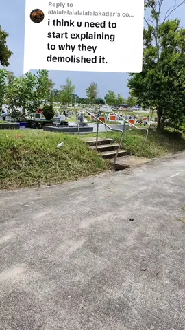 Replying to @alalalalalalalalalakadar  disclaimer: Pecah Kubur sebab Kubur bukan Waris Berhak YG bina. NEA guna contractor pecahkan ATA's silap document approval. 